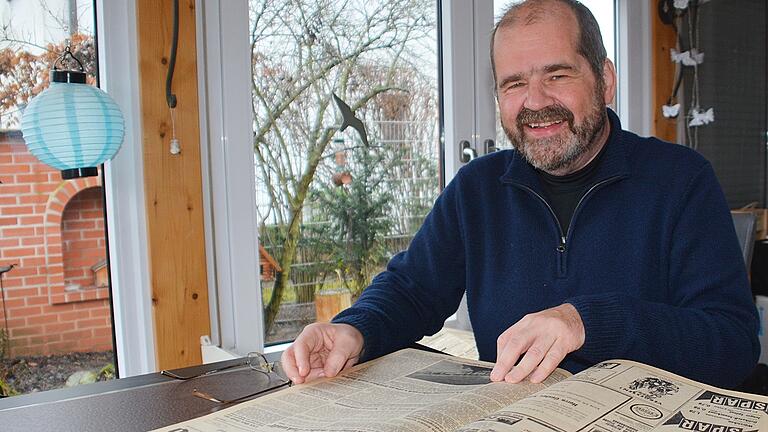 Ein alter Band der einstigen Heimatzeitung Bote vom Grabfeld faszinierte Jürgen Baudenbacher und erinnerte ihn an seine Zeit als freier Mitarbeiter und 'Bildermacher'.