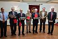 Erik Greulich (2. Vorsitzender MGV Castell), die Geehrten Helmut Gegner, Johannes Gernert,&nbsp; Klaus Wanninger und Paul Weber, Bernd Nägle (2. Vorsitzender der Sängergruppe Kitzingen) und Stefan Rappelt (Vorsitzender MGV Castell) beim Erinnerungsfoto.