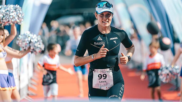 Laura Zimmerman, hier beim City Triathlon in Frankfurt im August 2019, belegte bei ihrem ersten Start auf der Langdistanz beim Ironman Barcelona gleich Rang zwei.