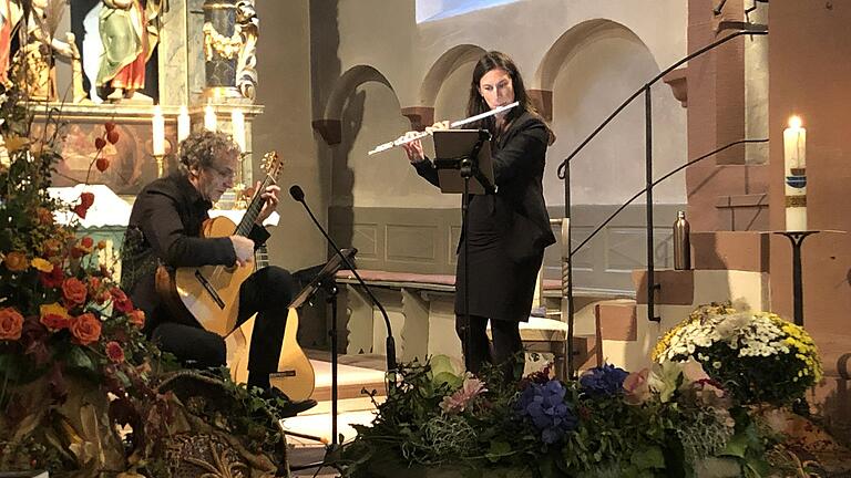 Hubert Steiner und Julia Grimmer begeisterten in einem kleinen, aber fast schon virtuosen Konzert in der St. Andreas Kirche in Remlingen