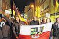 Pegida in Würzburg: Hauptsächlich Teilnehmer von auswärts bestritten die teils aggressive Demo, hier mit der verdrehten Oberfranken-Flagge.