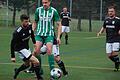 Daniel Leicht (vorne) ist seit einem Jahr Spielertrainer beim FC Strahlungen, der sich aktuell einen Zweikampf mit dem FC Rottershausen um Platz zwei in der Kreisliga Rhön liefert.