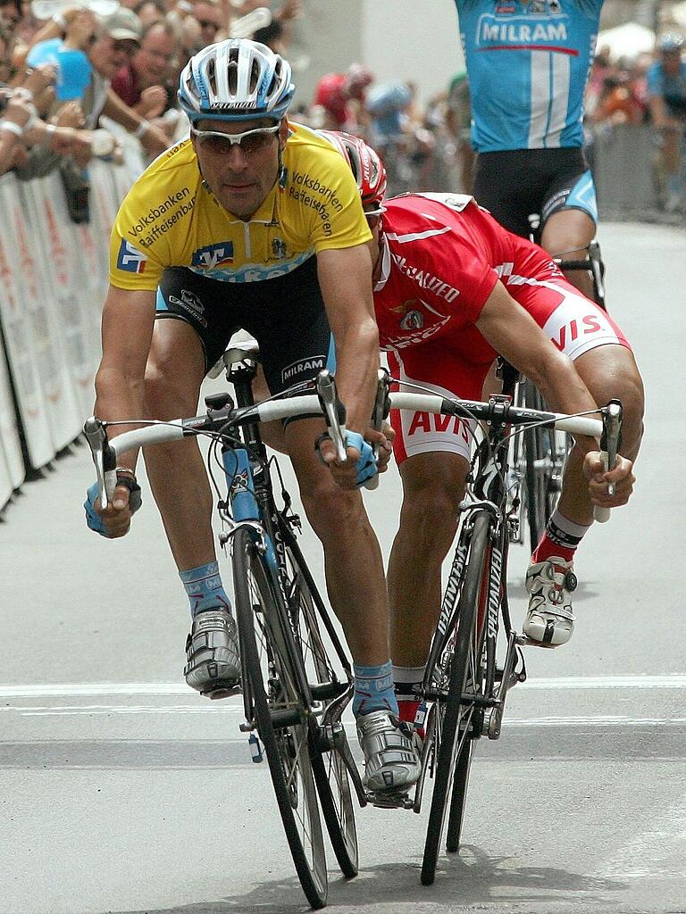 Im Juni 2007 führte eine Etappe der Bayern-Rundfahrt nach Kitzingen. Mit dabei war damals Erik Zabel, im Bild im Gelben Trikot des Gesamtführenden.