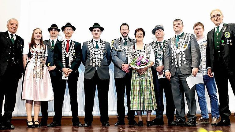 Bezirksschützenkönig 2016 und Gauschützenkönige.