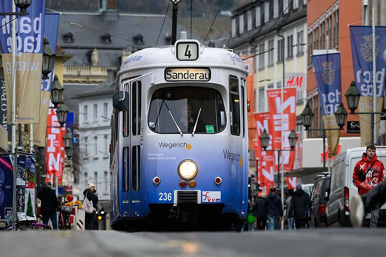 Die Straßenbahn-Oldies im Fuhrpark sind wieder den ganzen Tag im Einsatz.