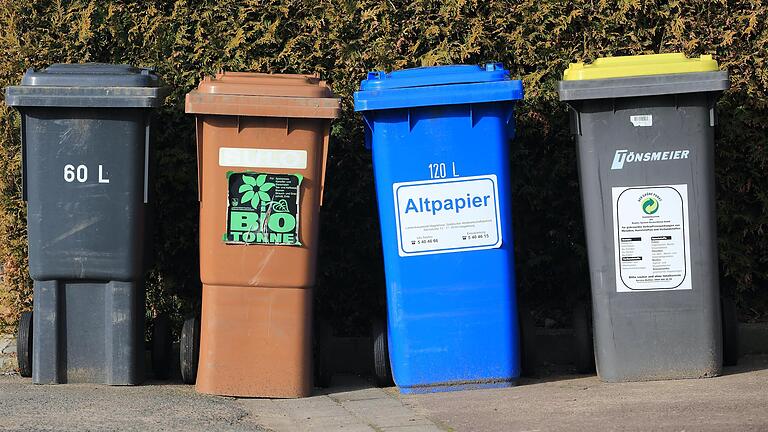 Egal ob Restmüll, Biomüll, Papier oder Verpackungen: Entsorgung kostet Geld. Unverständlich ist aber für viele Landkreisbürger der massive Anstieg der Müllgebühren.