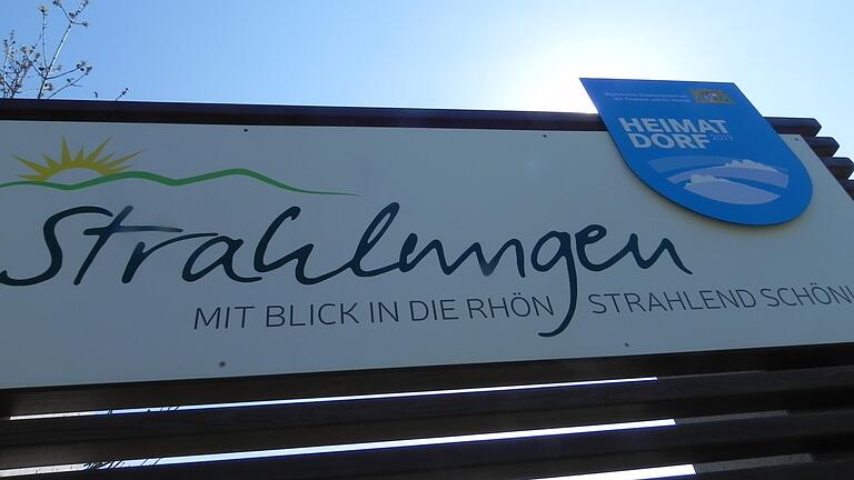 Willkommensschild von Strahlungen - eine Kreation von Bürgermeisterin Karola Back Willkommensschild von Strahlungen - eine Kreation von Bürgermeisterin Karola Back
