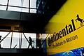 Continental       -  Das Symbolfoto zeigt einen Blick in das Continental-Werk in Hannover. Die deutschen Autozulieferer Bosch und Continental sollen wegen Bildung illegaler Kartelle Millionenstrafen zahlen.