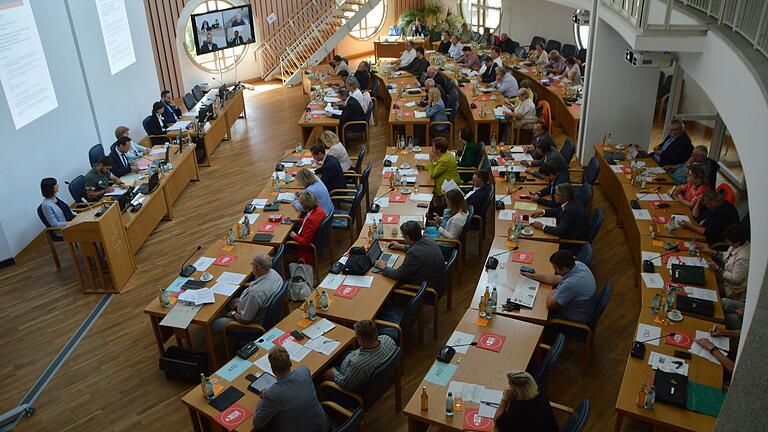 Für Berufspolitiker in Kommunen gilt seit dem vergangenen Jahr auch in Bayern keine Altersgrenze mehr.&nbsp;&nbsp;