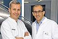 Zähne, Prothesen und Implantate sind ihr Metier: Prof. Alexander C. Kübler und Prof. Gabriel Krastl sowie Prof. Ernst-Jürgen Richter (nicht im Bild) beantworten Fragen rund ums Thema Zähne.Foto: Just/Uniklinik Würzburg