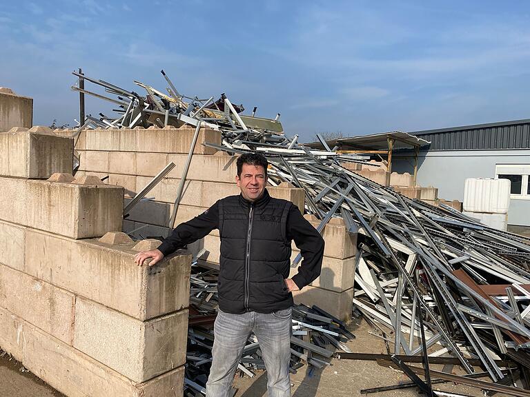Frank Seubert ist als Geschäftsführer und Gesellschafter bei der Lohrer MS Umweltservice GmbH ausgeschieden. Frank Seubert ist als Geschäftsführer und Gesellschafter bei der Lohrer MS Umweltservice GmbH ausgeschieden. 