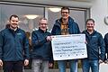 Spendenübergabe bei der Tagespflege in Untereisenheim:&nbsp; Louis Wiehl, Andreas Hoßmann, Ingo Nolte, Hans-Jürgen Hochrein, Bernhard Baumann (von links).