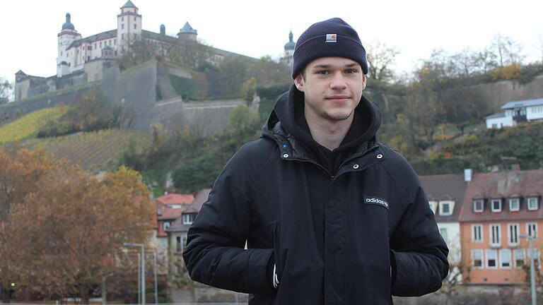 'Ich werde nicht ausschließen, noch einmal höherklassig zu spielen', sagt Tom Bretorius, der momentan für Fußball-Landesligist Höchberg gegen den Ball tritt.