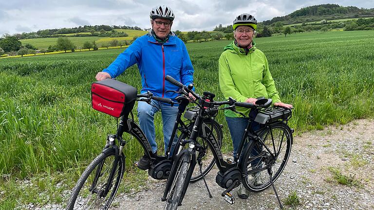 Anita und Andreas Barthel aus Marktheidenfeld nutzen ihre E-Bikes wann immer es geht: für Alltagsfahrten, Ausflüge in die Umgebung oder im Urlaub.