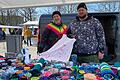 Knöpfe, Bänder, Stoff: Auf dem Deutsch-Holländischen Stoffmarkt in Schweinfurt gab es alles rund ums Nähen. Auch Kristin Franke und Dennis Müller verkauften hier ihre selbst designten Stoffe.