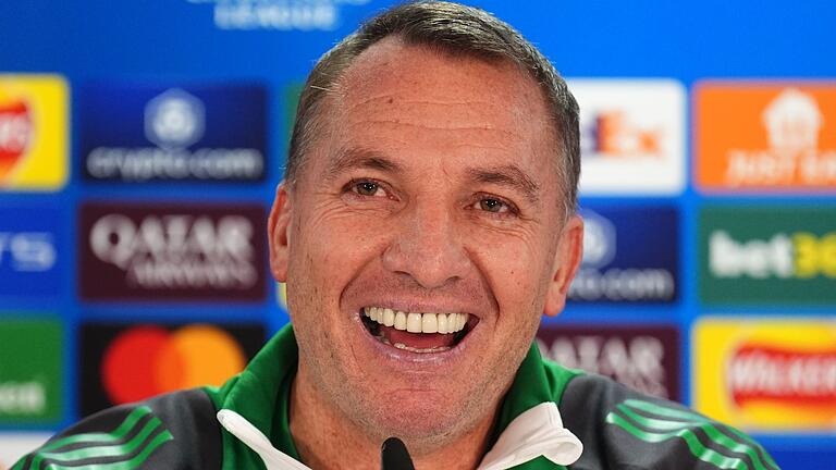 Vor dem Spiel Celtic Glasgow - Bayern München - Celtic-Coach Brendan Rodgers spricht von einem „Riesenspiel” für seine Mannschaft in München. Vor dem Spiel Celtic Glasgow - Bayern München - Celtic-Coach Brendan Rodgers spricht von einem „Riesenspiel” für seine Mannschaft in München.
