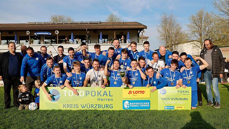 Am 1. Mai 2023 feierte der TSV Unterpleichfeld (im Bild) durch einen 1:0-Sieg gegen den TSV Eisingen den Gewinn des Totopokals auf Kreisebene. Genau ein Jahr später wird der Nachfolger bestimmt.