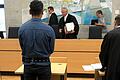 Endet der Prozess wegen Vergewaltigung am Landgericht Würzburg vorzeitig? Das Gericht droht mit einer geänderten Anklage - wegen versuchten Mordes.