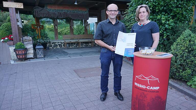Stefan und Anke Schroth laden vom 26. Juli bis 4. August zum 43. Missio-Camp ein.