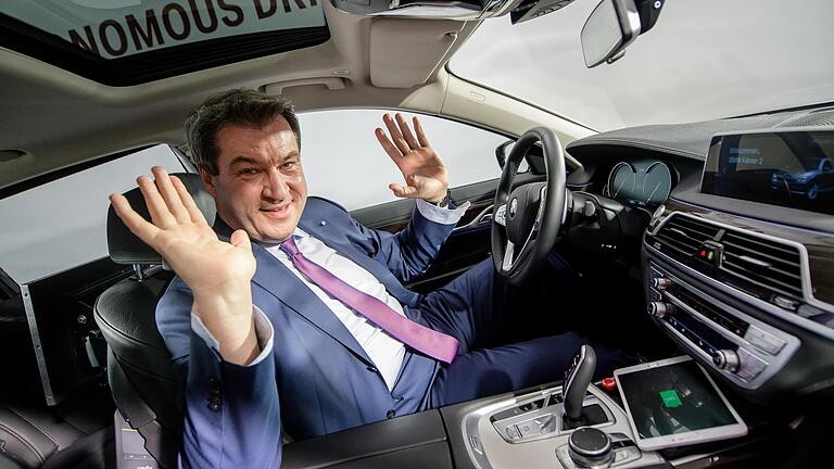 Kaufprämien für Verbrenner, aber ein Zulassungsverbot ab 2035? CSU-Chef Markus Söder hat widersprüchliche Botschaften zum Auto.