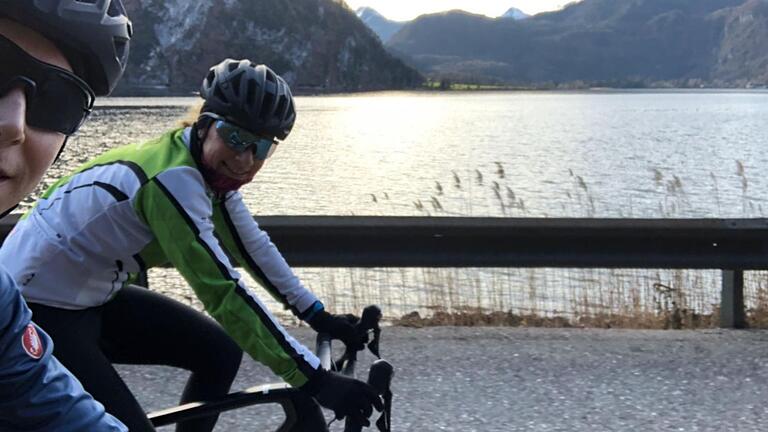 Aktivurlaub: Die Würzburger Triathletin Carolin Lehrieder Mitte Dezember 2019 in Fuschl am See.