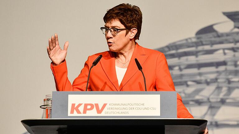 Annegret Kramp-Karrenbauer Anfang November bei einer Tagung der Kommunalpolitischen Vereinigung von CDU und CSU in Würzburg.