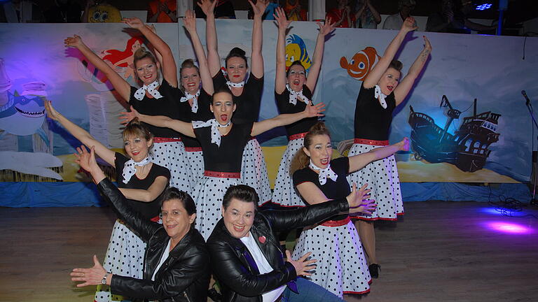 Prunksitzung des Kegel- und Karneval-Clubs (KKC) Sulzfeld im Sportheim.