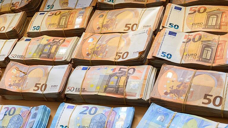 Über die Schlüsselzuweisung erhalten Stadt und Landkreis Schweinfurt insgesamt knapp 70 Millionen Euro.&nbsp;