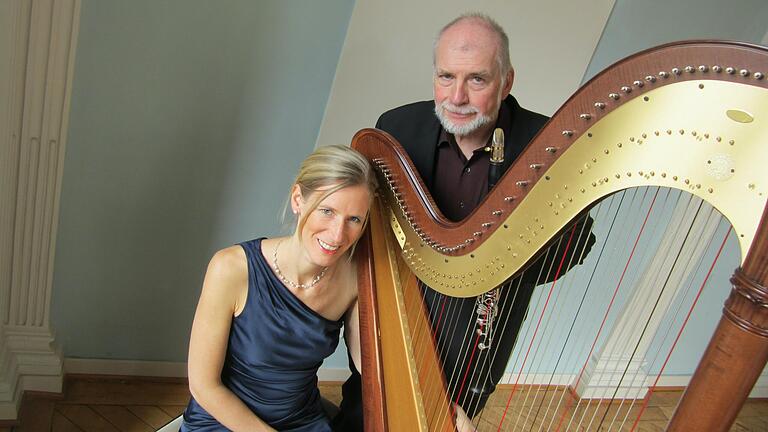 Klarinettist Helmut Eisel und Harfenistin Birke Falkenroth eröffnen die Jüdischen Kulturtage in Niederstetten.