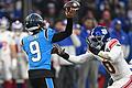 NFL in München: Carolina Panthers - New York Giants       -  Panthers-Quarterback Bryce Young mit einem Passversuch.