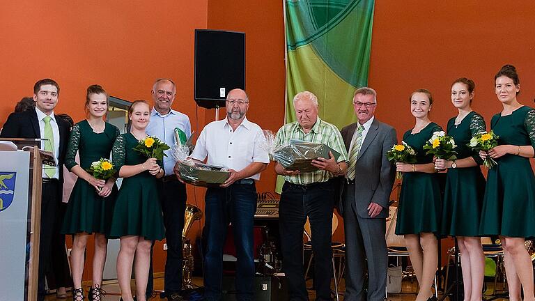 DJK Karbach - 50 Jahre - Fest       -  Ehrungen bei der DJK Karbach.