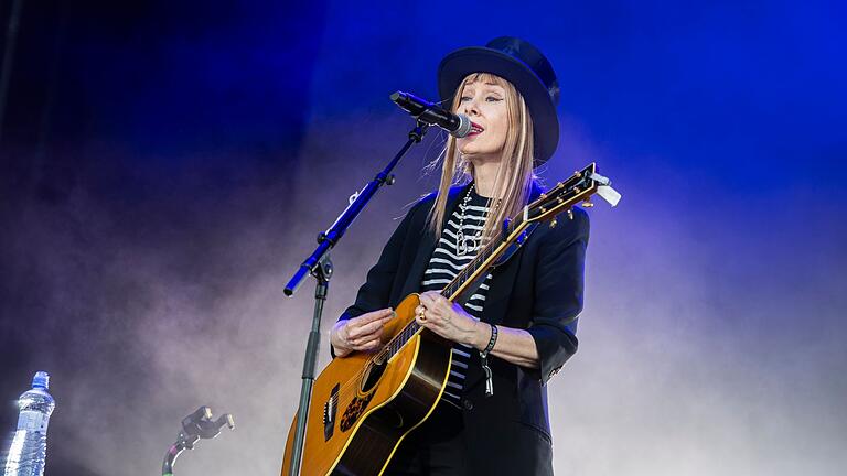 Suzanne Vega       -  Suzanne Vega feiert Geburtstag.