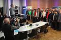 Fotoshooting am Ende der Versammlung der CSU-Kreisdelegierten am Freitagabend im Stadtteilzentrum Siedlung in Kitzingen. Die anwesenden Kreistagskandidaten stellen sich den Fotografen.