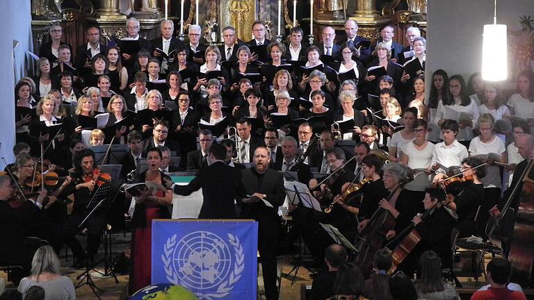 Der Singkreis Brendlorenzen veranstaltet am Samstag, 25. Januar, in der Pfarrkirche St. Johannes in Brendlorenzen ein besonderes Chor- und Orchesterkonzert.