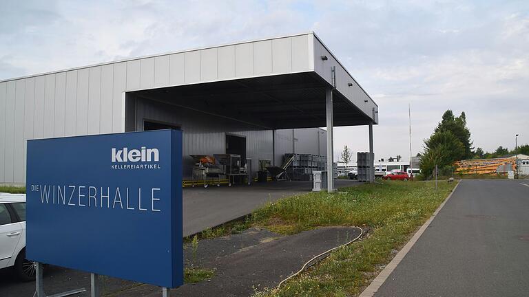 Im Kitzinger ConneKT steht die 2000 Quadratmeter große Winzerhalle. Im Kitzinger ConneKT steht die 2000 Quadratmeter große Winzerhalle.