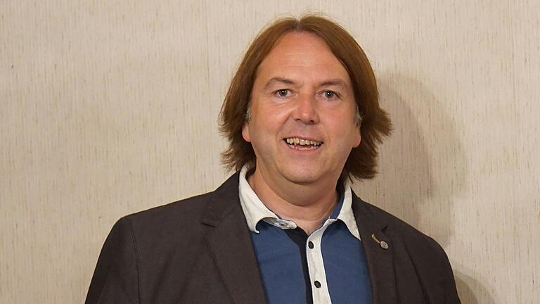 Richard Roos will nach der Kommunalwahl in seinem Job bei der Bundesbank wieder Vollzeit arbeiten. Richard Roos will nach der Kommunalwahl in seinem Job bei der Bundesbank wieder Vollzeit arbeiten.