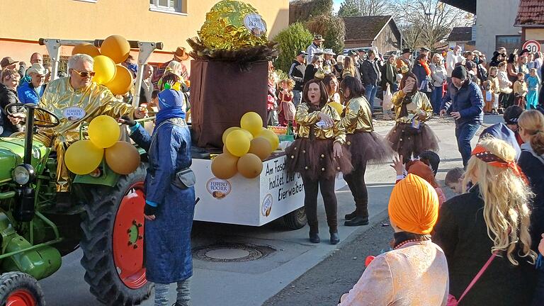 Eierweiber - 'alte' Eierweiber mit Ferrero Rocher Eierweiber - 'alte' Eierweiber mit Ferrero Rocher