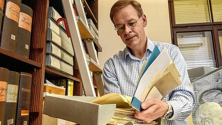 Psychologieprofessor Armin Stock suchte jahrelang nach dem Nachlass von Karl Marbe. Als er ihn fand, stieß er auf ein unbekanntes, unveröffentlichtes Manuskript voller Brisanz. Psychologieprofessor Armin Stock suchte jahrelang nach dem Nachlass von Karl Marbe. Als er ihn fand, stieß er auf ein unbekanntes, unveröffentlichtes Manuskript voller Brisanz.