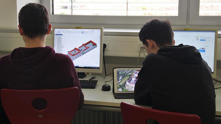 Schüler der Realschule Gerolzhofen haben die Festung Marienberg in Würzburg nachkonstruiert.&nbsp;