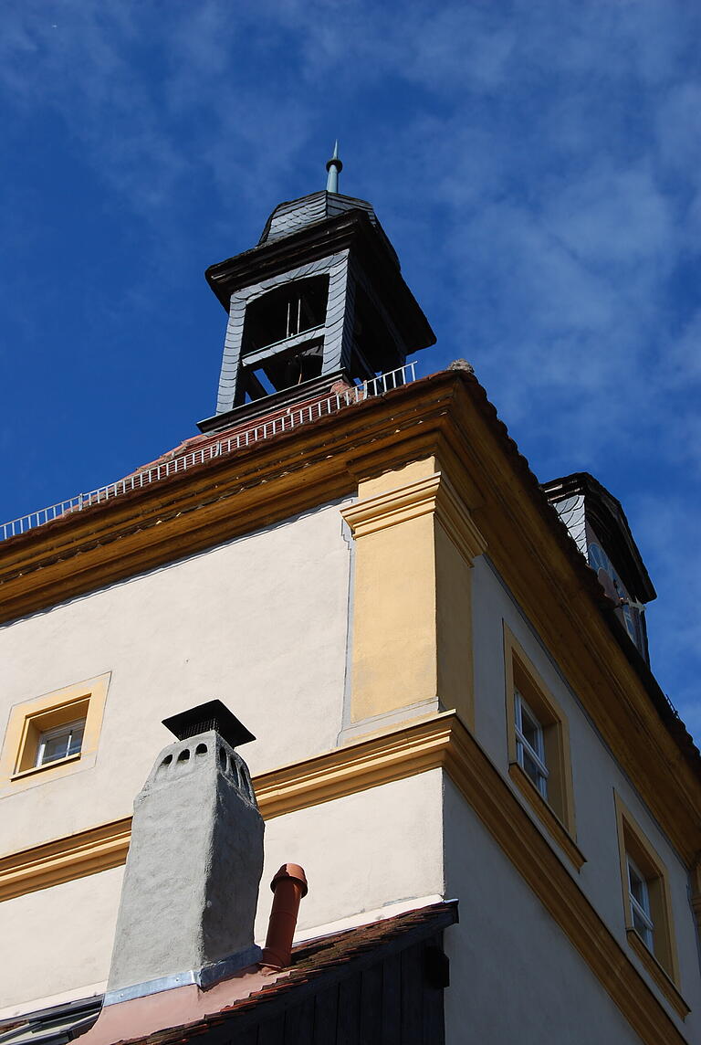 Nicht denkmalgerecht: Lüftungsschächte aus PVC wie am Ochsenfurter Tor verbaut.