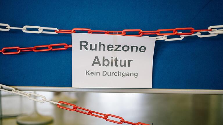 Aktuell ist der Beginn der Abiturprüfungen für den 20. Mai geplant. Doch unter Schülern regt sich nun Widerstand.