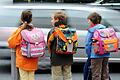 Am Dienstag beginnt wieder der Schulalltag für die Kinder und Jugendlichen.  Symbolfoto: Arne Dedert/dpa       -  Am Dienstag beginnt wieder der Schulalltag für die Kinder und Jugendlichen.  Symbolfoto: Arne Dedert/dpa