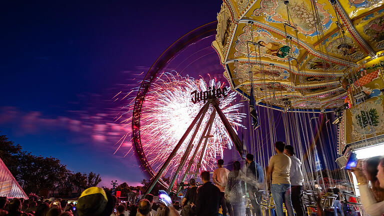 Impressionen vom ersten Abend des Schweinfurter Volksfest
