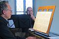 Karl-Heinz Sauer an der Orgel und Alexander Kneuer am Alphorn.       -  Karl-Heinz Sauer an der Orgel und Alexander Kneuer am Alphorn.