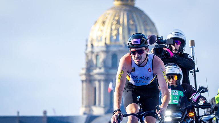 Paralympics Paris 2024 - Triathlon - Max Gelhaar holt Silber im Triathlon. Paralympics Paris 2024 - Triathlon - Max Gelhaar holt Silber im Triathlon.