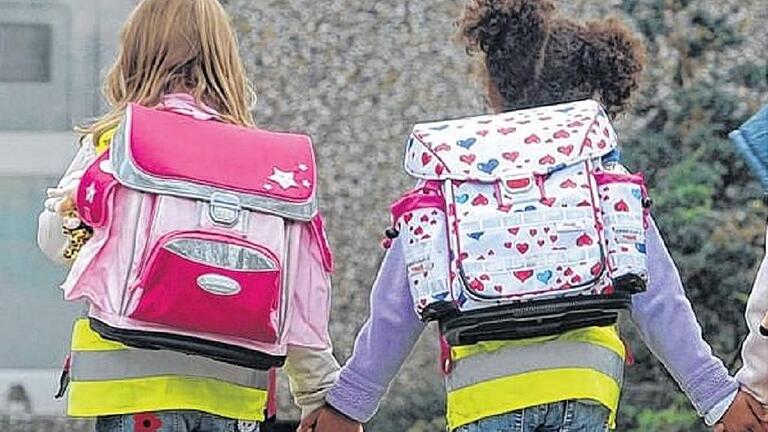 10 279 Erstklässler kommen in Unterfrankens Schulen. 10 279 Erstklässler kommen in Unterfrankens Schulen.