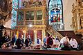 In der prachtvollen Kirche St. Gertrud in Stockholm gestalteten die wallfahrenden Musikerinnen und Musiker den Sonntagsgottesdienst und spielten anschließend ein Standkonzert im Pfarrgarten.&nbsp;