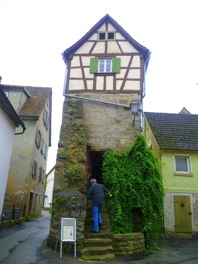 Hinter den Jahrhunderten alten Mauern des Lindleinturms in Creglingen verbirgt sich ein außergewöhnliches Museum.