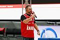 Als Ersatz für Simon Stefan ist Matthias Bielek wieder bei den Würzburg Baskets als Hallensprecher am Mikrofon.