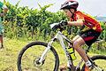 Immer reintreten: Henry Fischer beim Uphill im Weinberg.